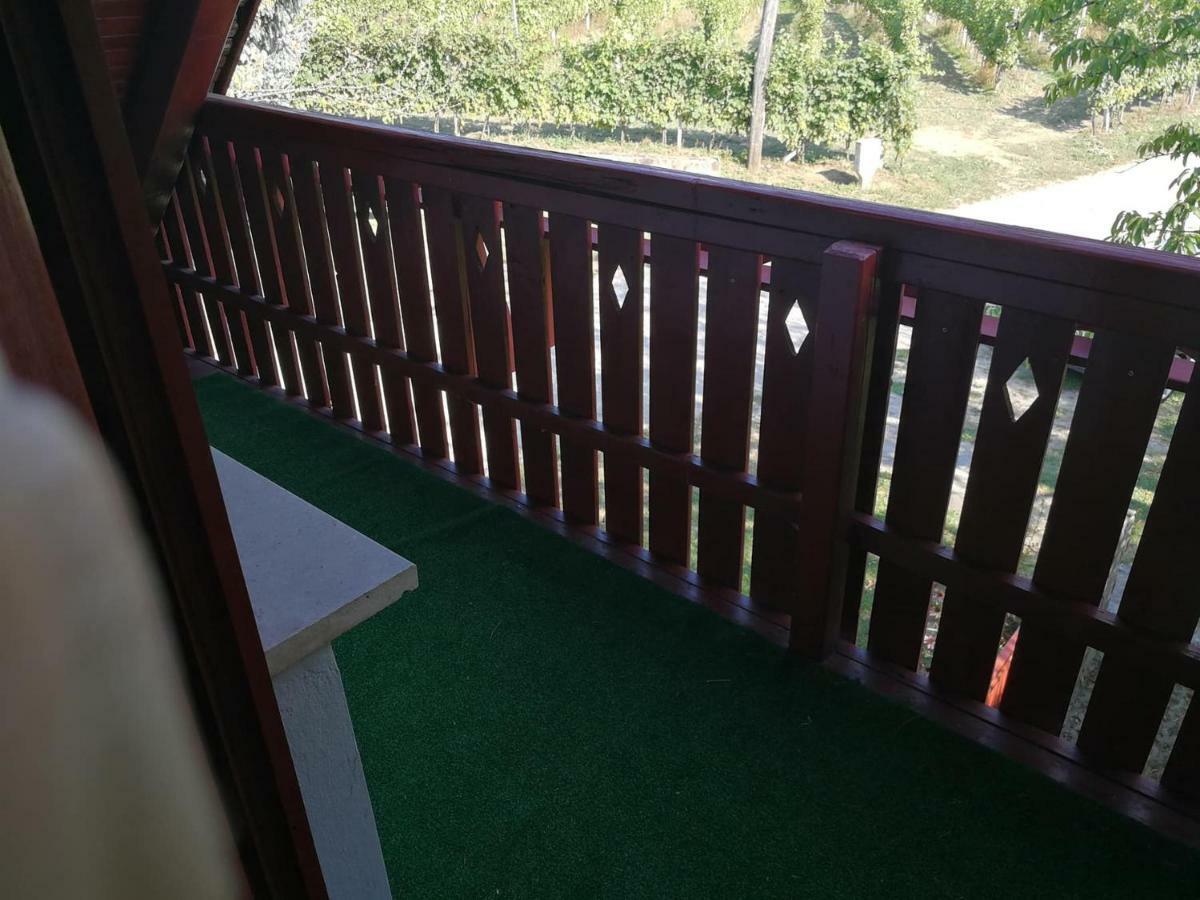 Moj Dom-Toplak Hotel Jursinci Esterno foto